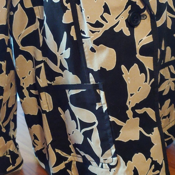 Liz Claiborne 18W lightweight Floral Print Jacket - Picture 2 of 7